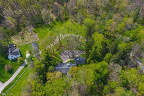 7430 Foxboro Road Gates Mills OH 44040