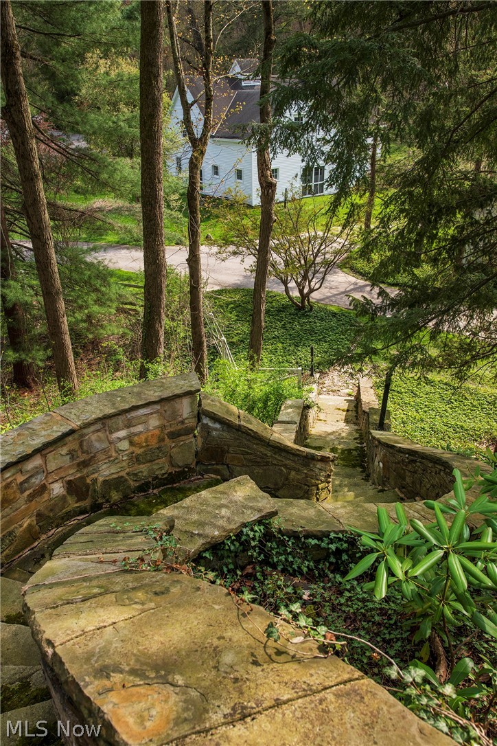 7430 Foxboro Road Gates Mills OH 44040
