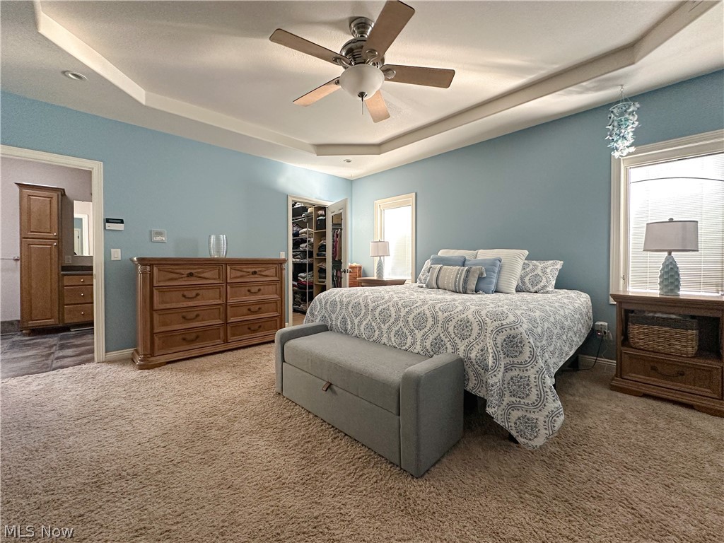 400 Amber Drive SE Warren OH 44484