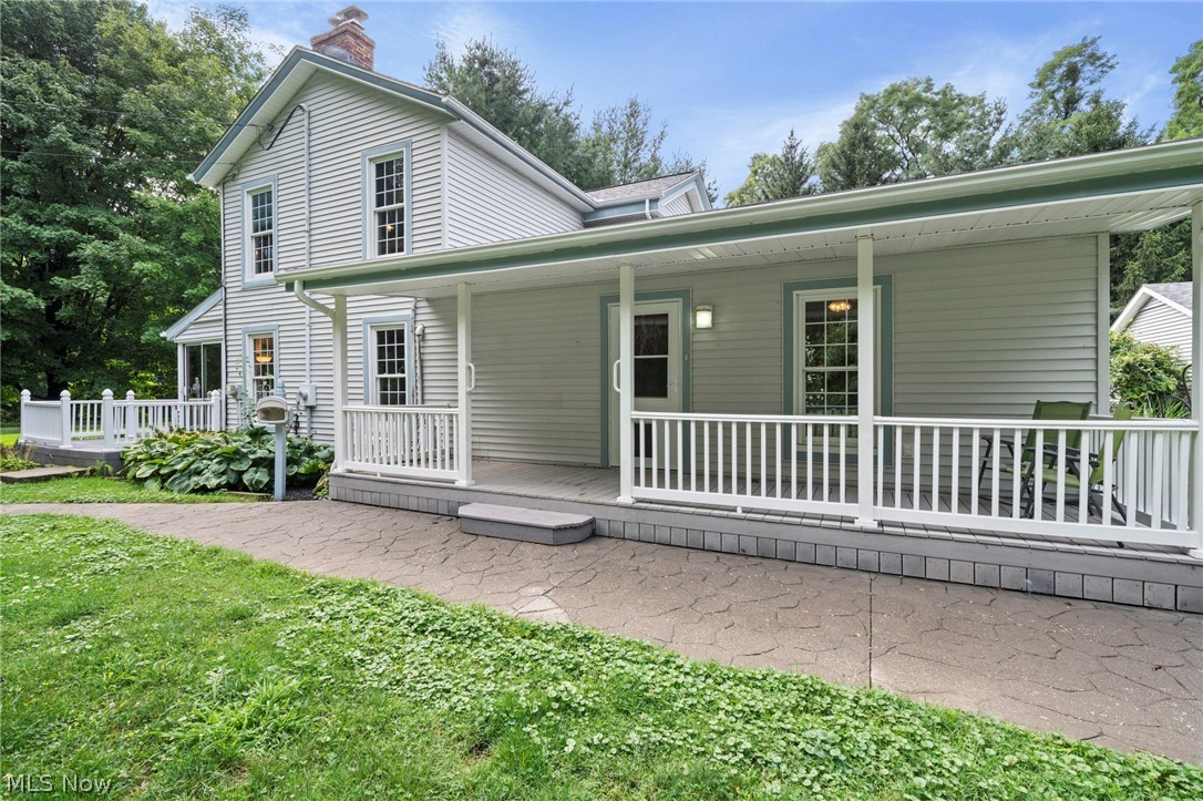 10689 Vaughn Road Mantua OH 44255
