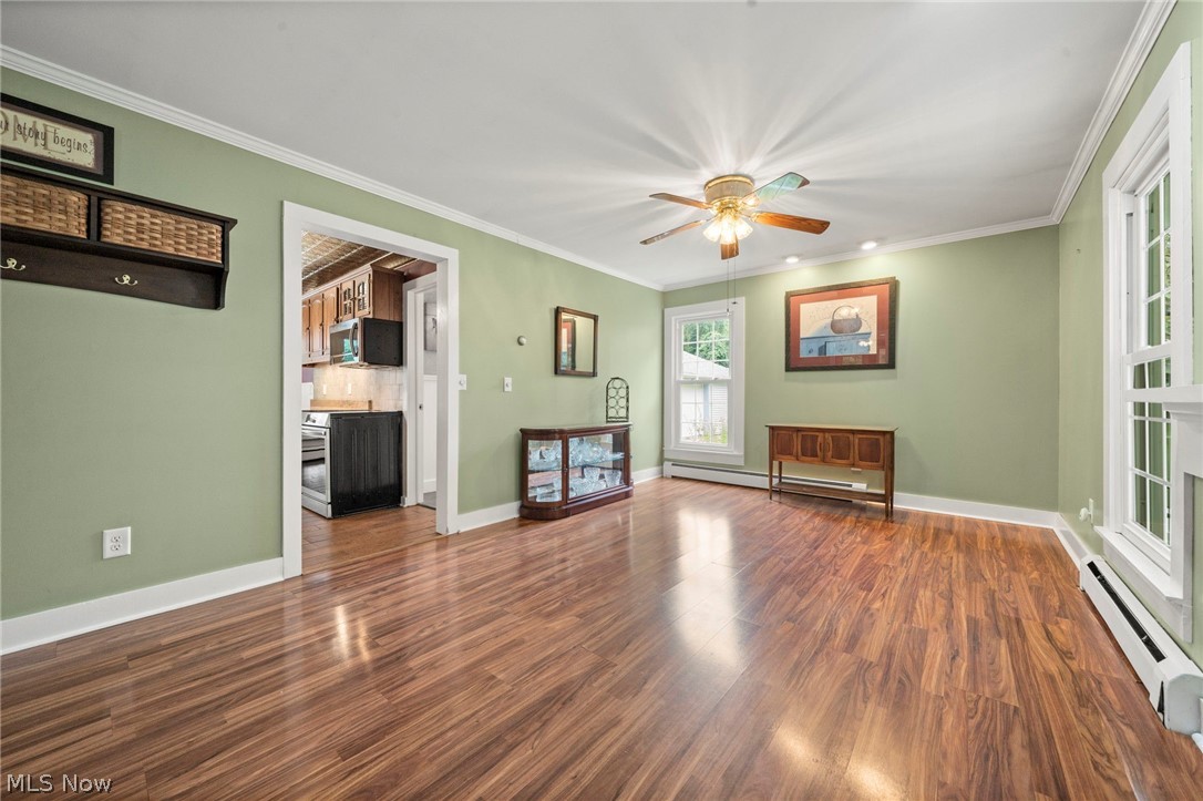 10689 Vaughn Road Mantua OH 44255