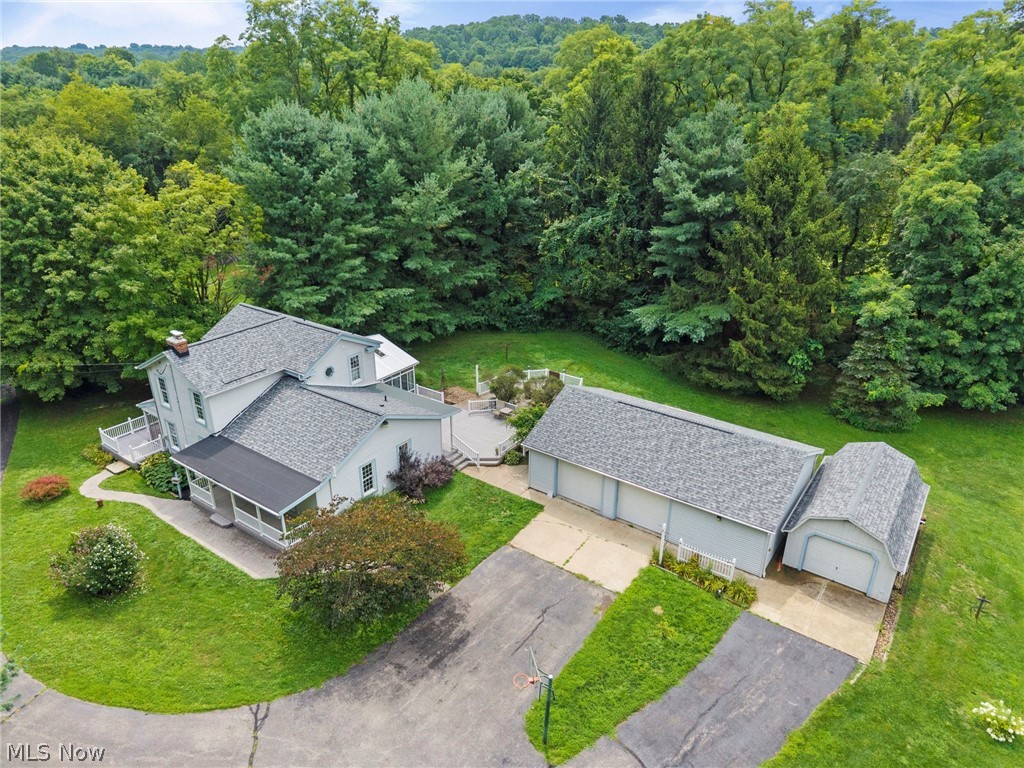 10689 Vaughn Road Mantua OH 44255