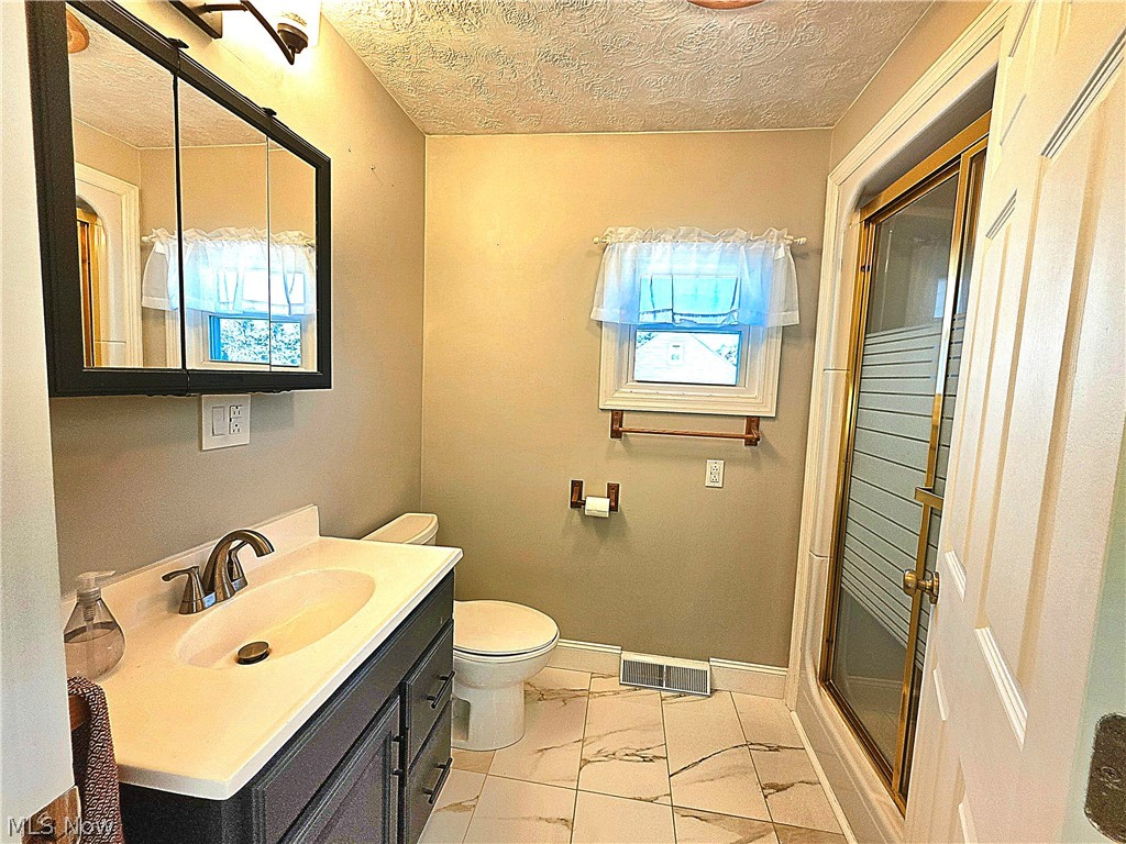 1337 Dennis Way Toronto OH 43964