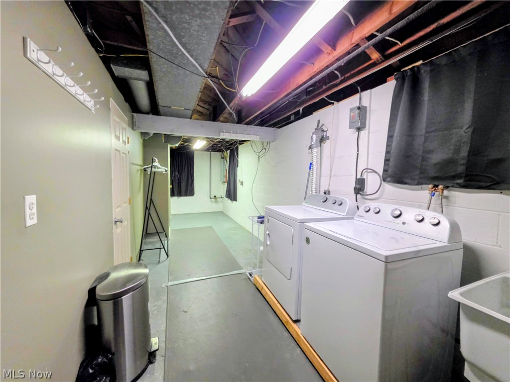 1337 Dennis Way Toronto OH 43964