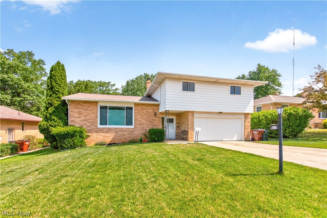 5040 Sandy Hook Drive Parma OH 44134