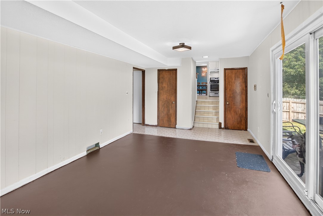 5040 Sandy Hook Drive Parma OH 44134