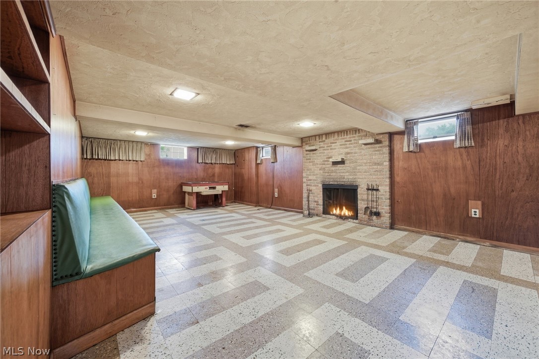 3230 Tressa Avenue Lorain OH 44052
