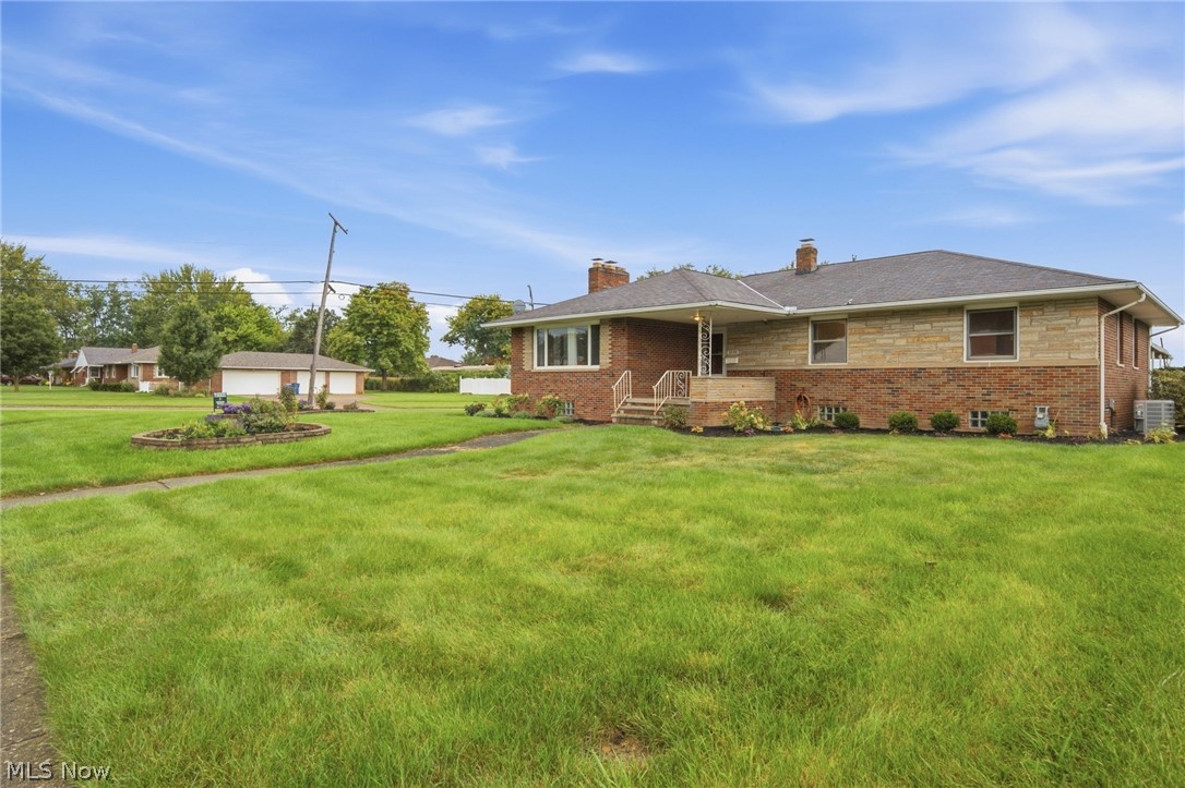 3230 Tressa Avenue Lorain OH 44052