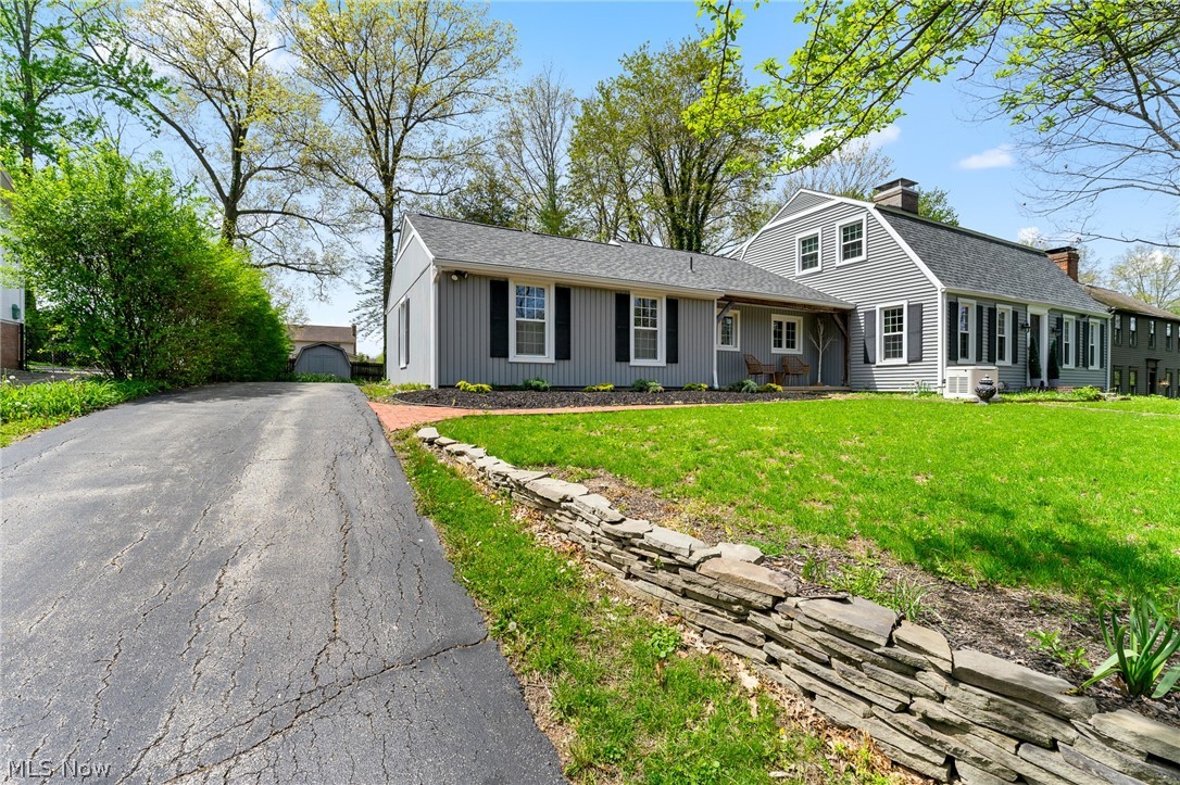 830 Blueberry Hill Drive Canfield OH 44406