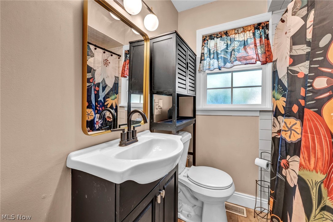 1963 Whitewood Drive Madison OH 44057