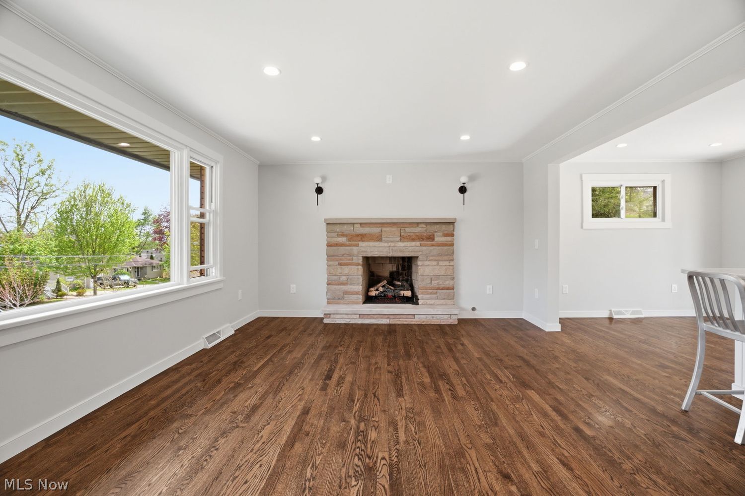 185 High Street Chagrin Falls OH 44022