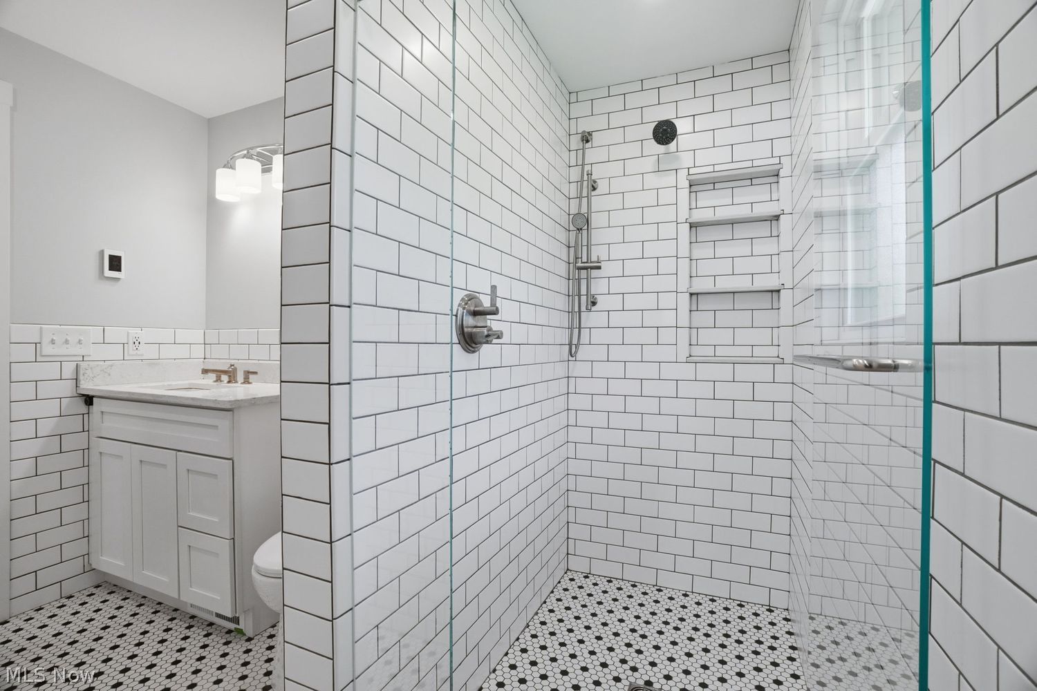 185 High Street Chagrin Falls OH 44022
