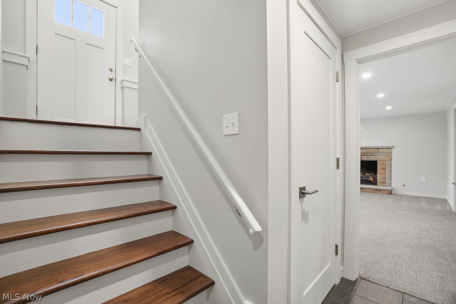 185 High Street Chagrin Falls OH 44022