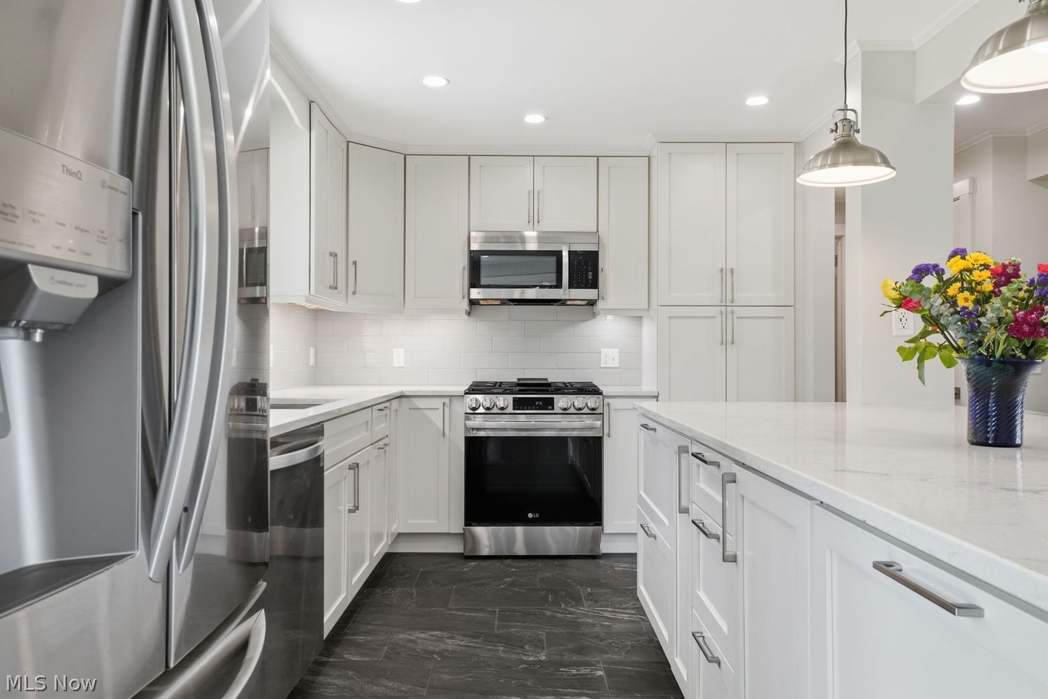 185 High Street Chagrin Falls OH 44022