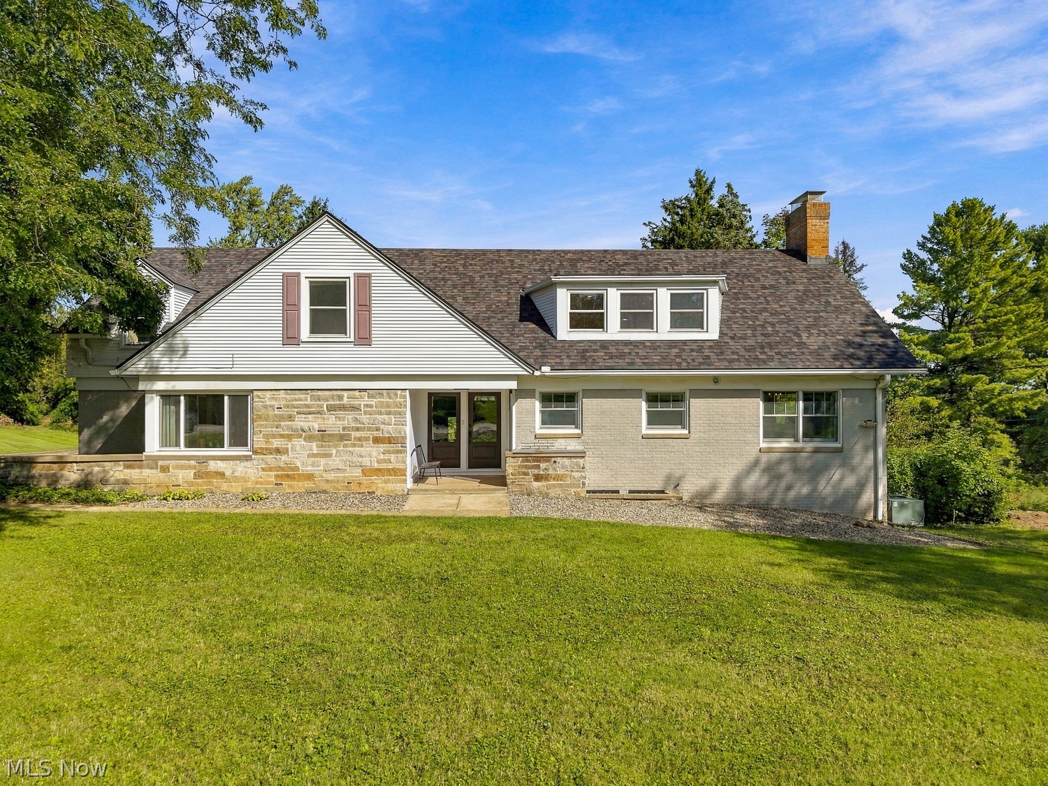 Brecksville OH, 6955 Oakes Road
