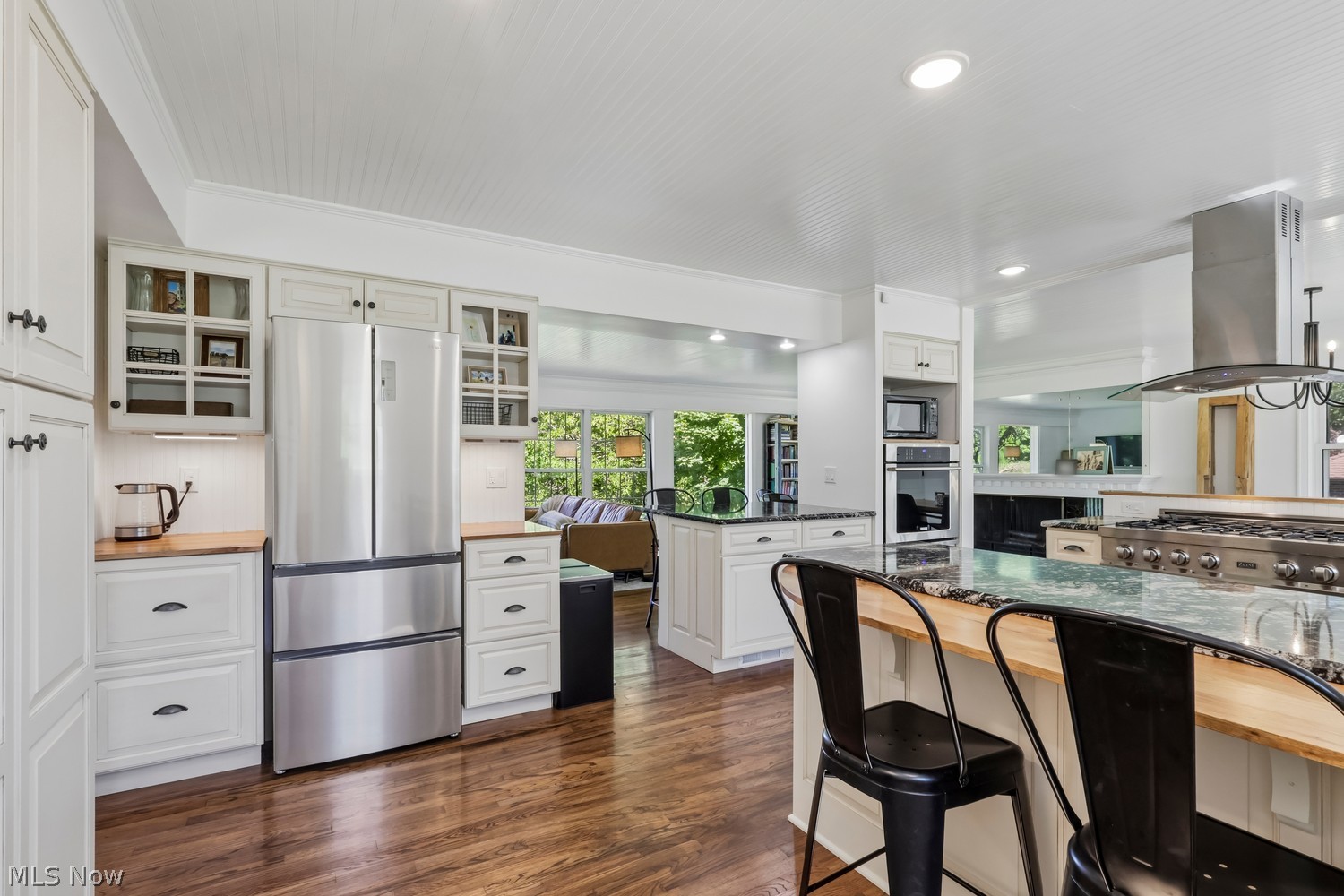 6955 Oakes Road Brecksville OH 44141