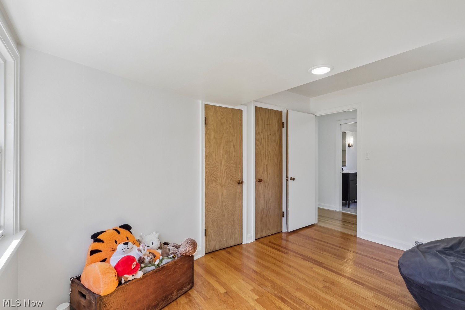 6955 Oakes Road Brecksville OH 44141