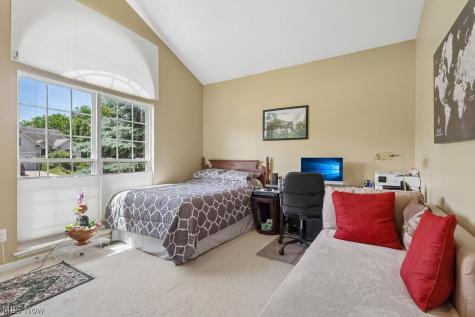 10176 Bentley Drive North Royalton OH 44133