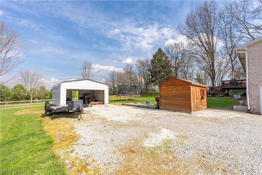 13700 Market Avenue N Hartville OH 44632