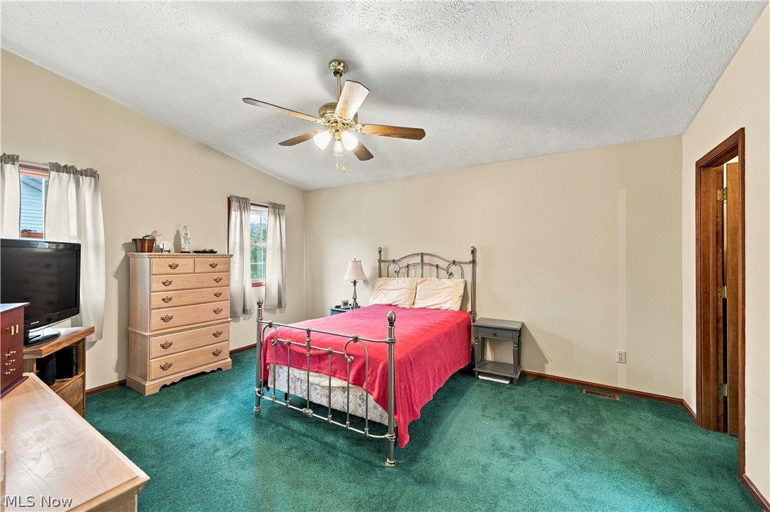 39310 King Edward Court Willoughby OH 44094