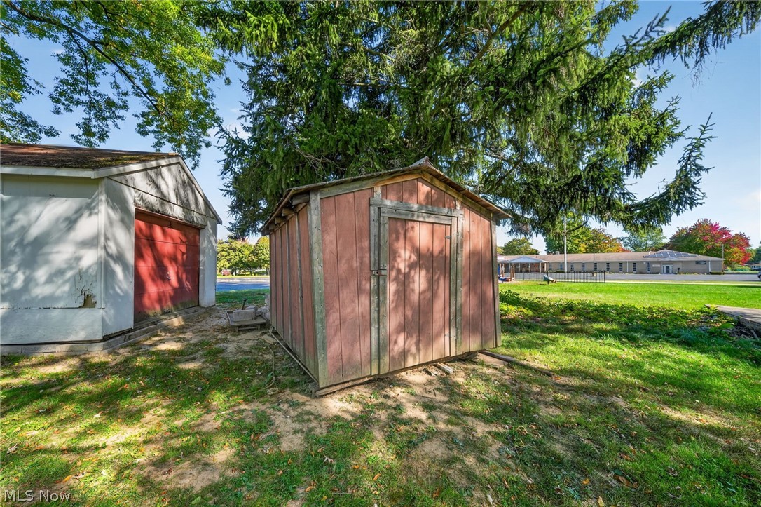 472 Detroit Street Conneaut OH 44030