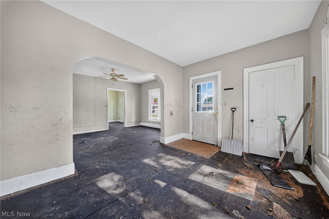 472 Detroit Street Conneaut OH 44030