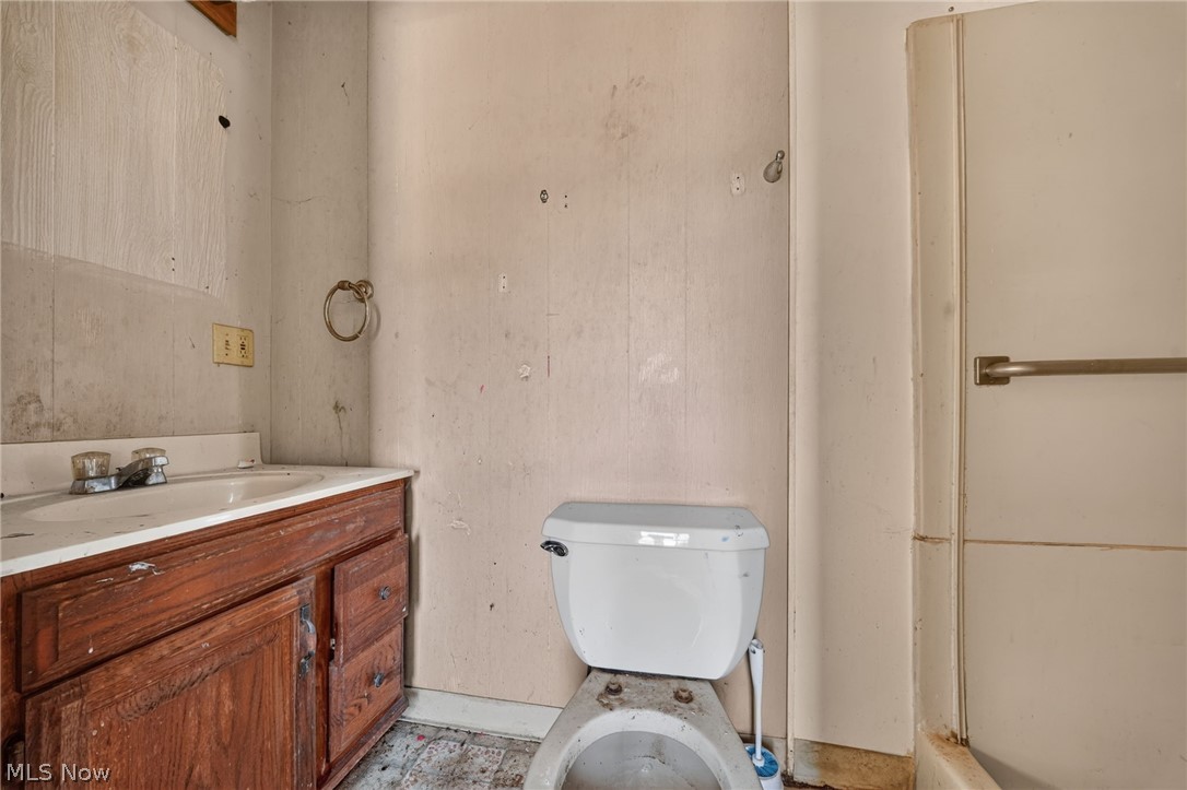 472 Detroit Street Conneaut OH 44030