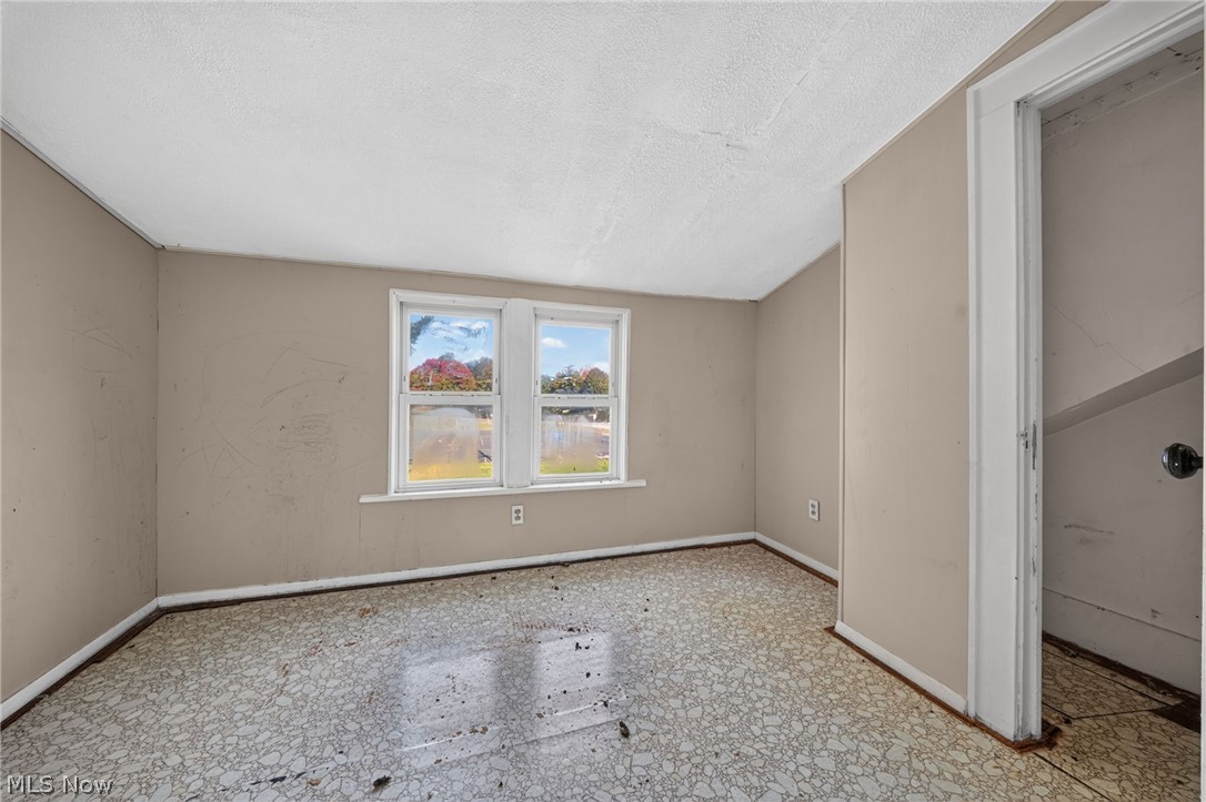 472 Detroit Street Conneaut OH 44030