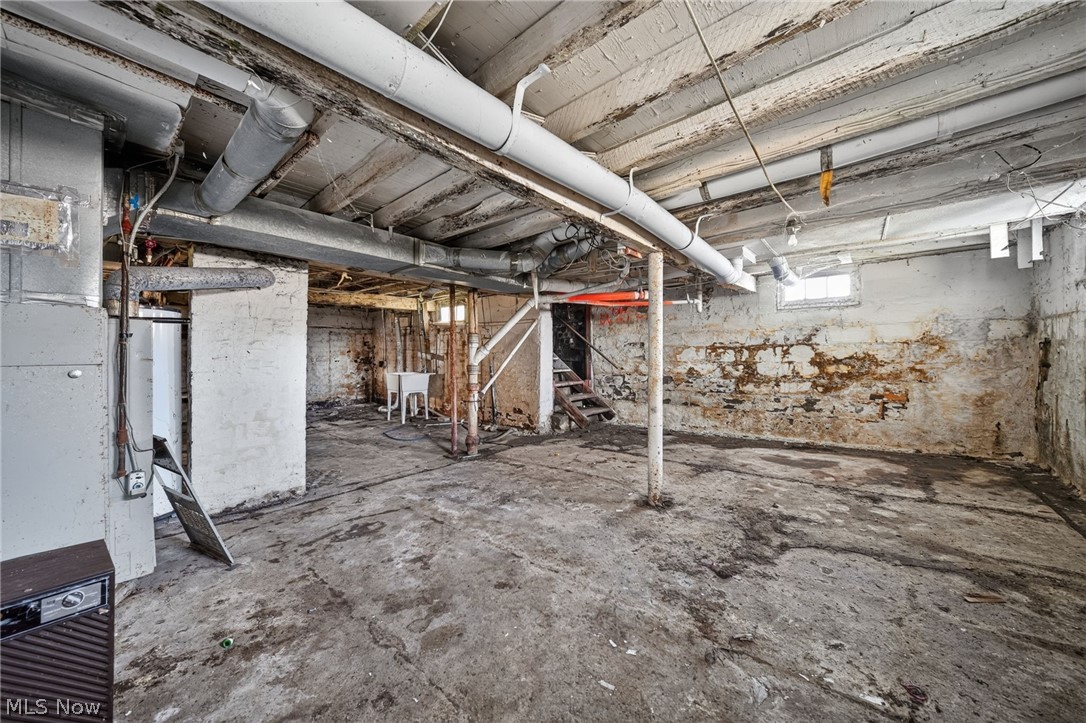472 Detroit Street Conneaut OH 44030