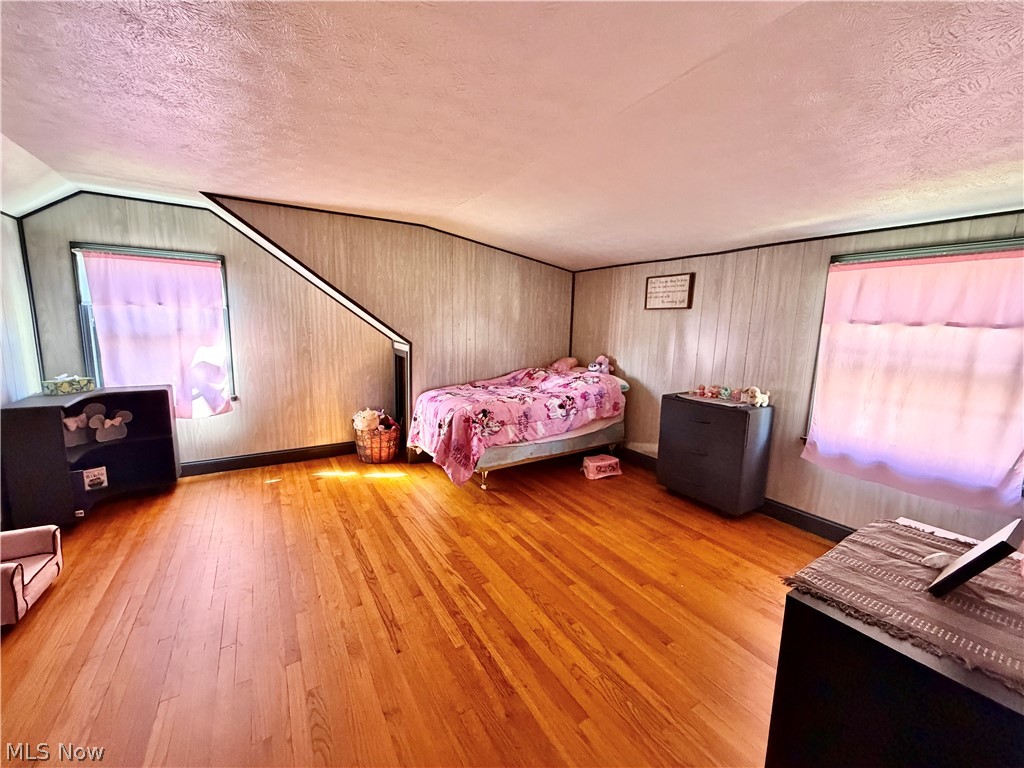 15131 Tavern Road Burton OH 44021