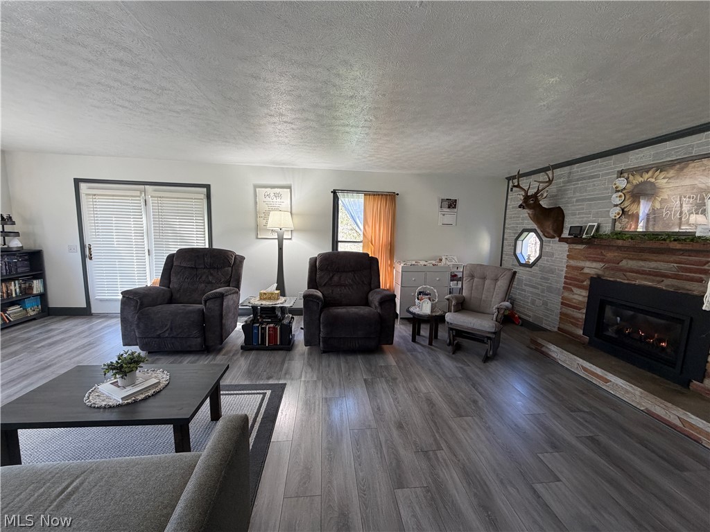 15131 Tavern Road Burton OH 44021