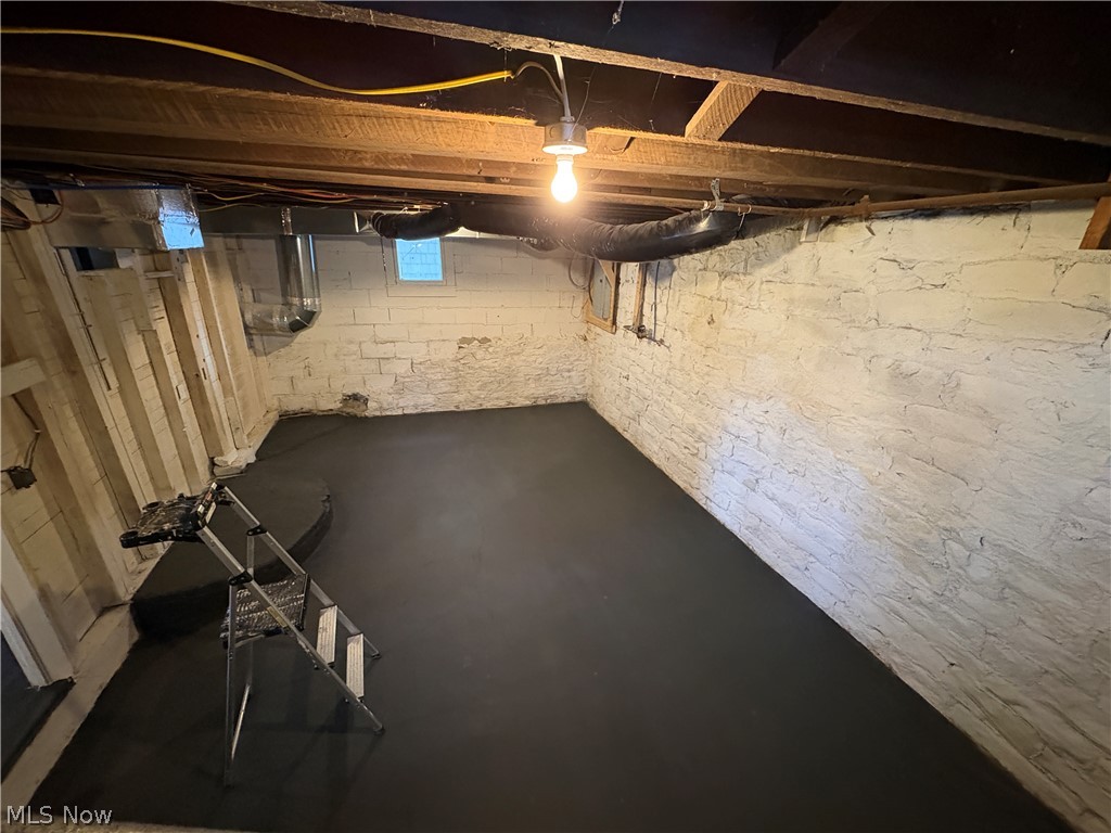 108 S Paul Street Woodsfield OH 43793