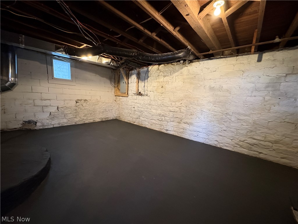 108 S Paul Street Woodsfield OH 43793