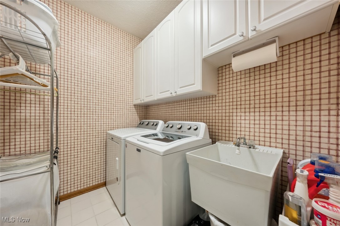 2138 Lake Pointe Drive Avon OH 44011