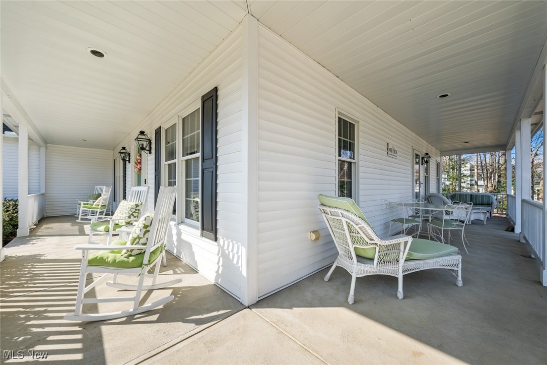 2138 Lake Pointe Drive Avon OH 44011