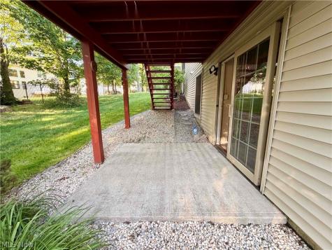 8304 Washington Avenue North Royalton OH 44133
