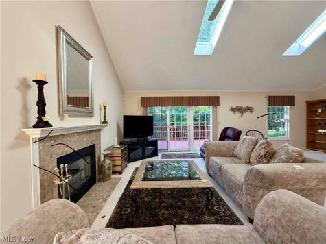 8304 Washington Avenue North Royalton OH 44133