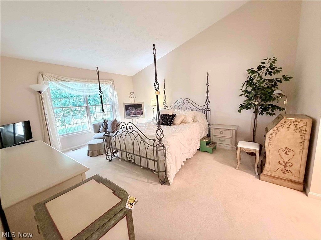 8304 Washington Avenue North Royalton OH 44133
