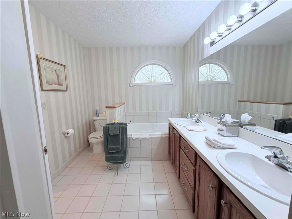 8304 Washington Avenue North Royalton OH 44133