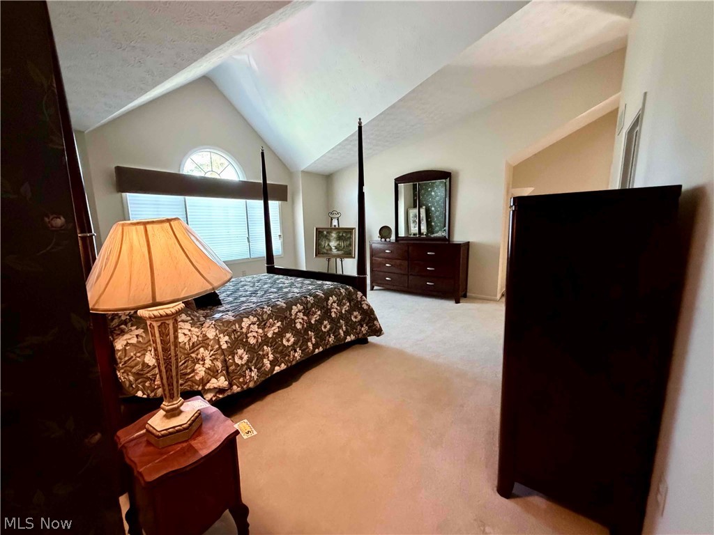 8304 Washington Avenue North Royalton OH 44133