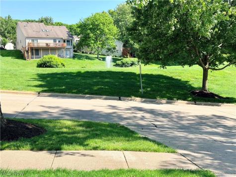 8304 Washington Avenue North Royalton OH 44133
