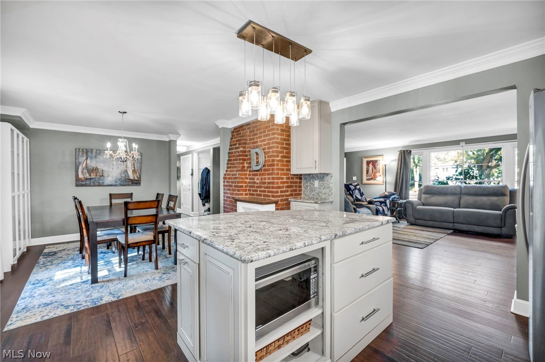20696 S Woodland Road Shaker Heights OH 44122