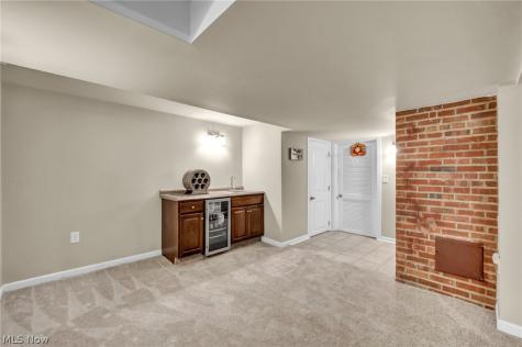 20696 S Woodland Road Shaker Heights OH 44122