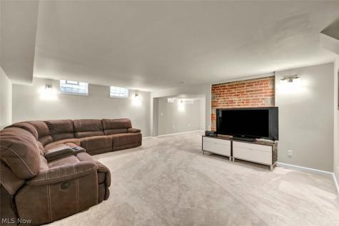 20696 S Woodland Road Shaker Heights OH 44122