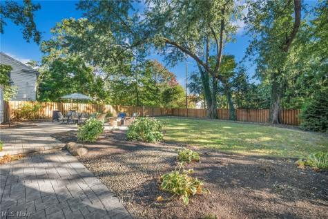 20696 S Woodland Road Shaker Heights OH 44122