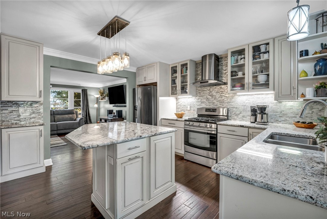 20696 S Woodland Road Shaker Heights OH 44122