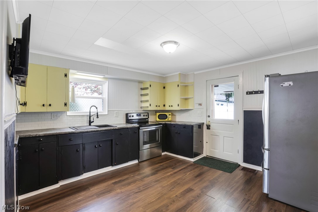 310 Main Street Dresden OH 43821
