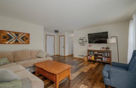 2430 Bordner Avenue SW Canton OH 44706