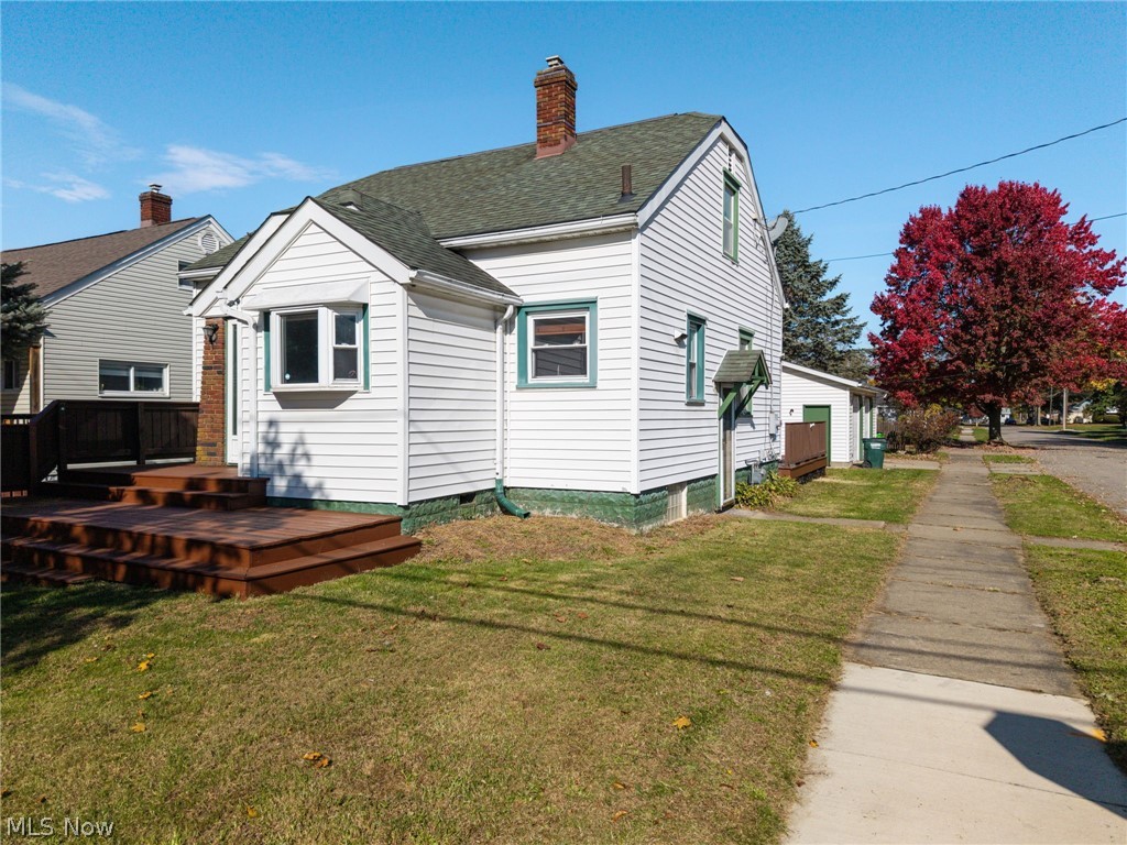 173 W Way Street Barberton OH 44203