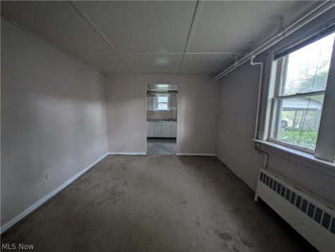 433 Allenford Street Akron OH 44314